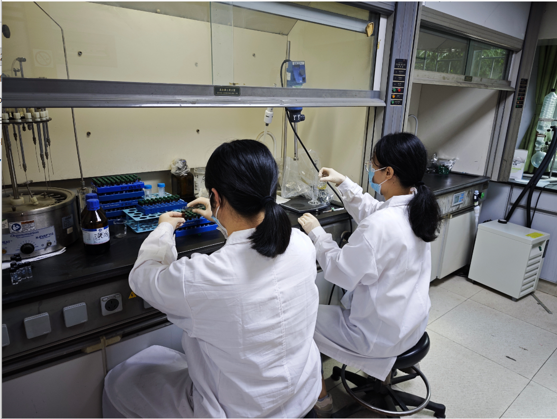 1b8a71cb-9586-4f2a-9cea-285827d7a5fe